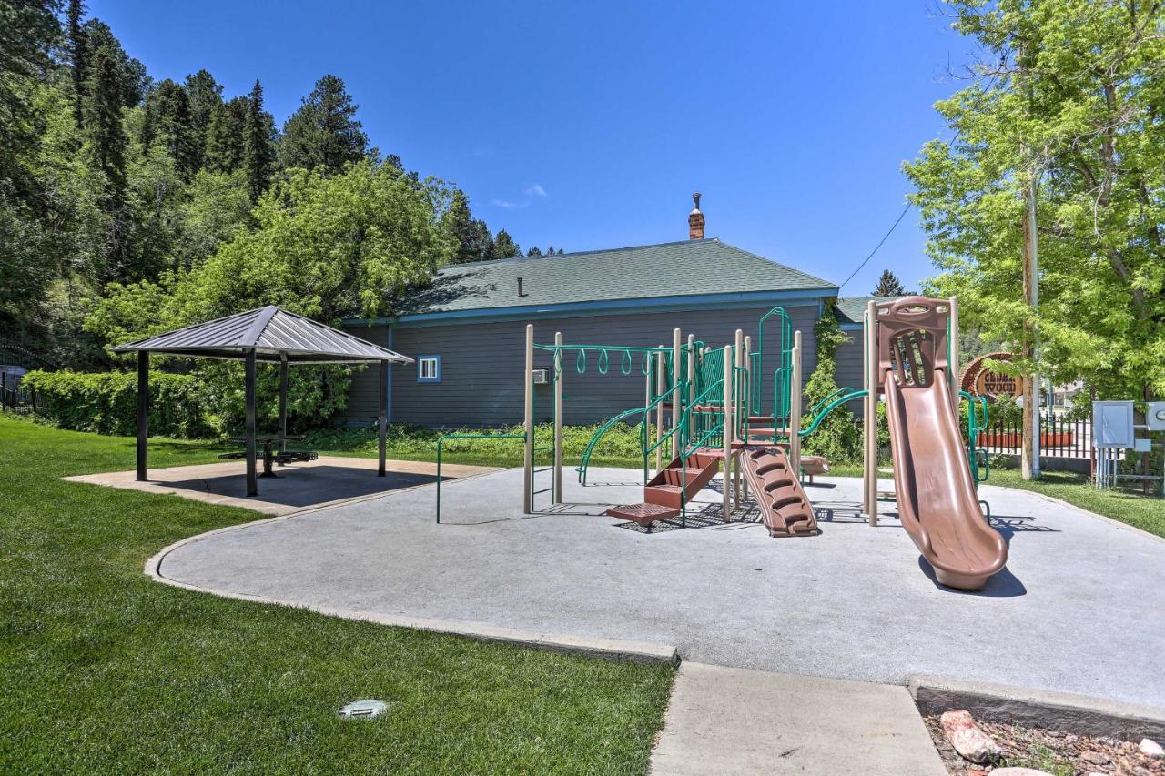 Sleek Deadwood Getaway Less Than 1 Mi To Downtown! Luaran gambar